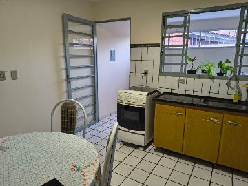 ampla cozinha